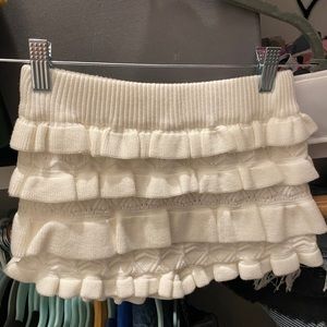 Edikted Ruffle Shorts